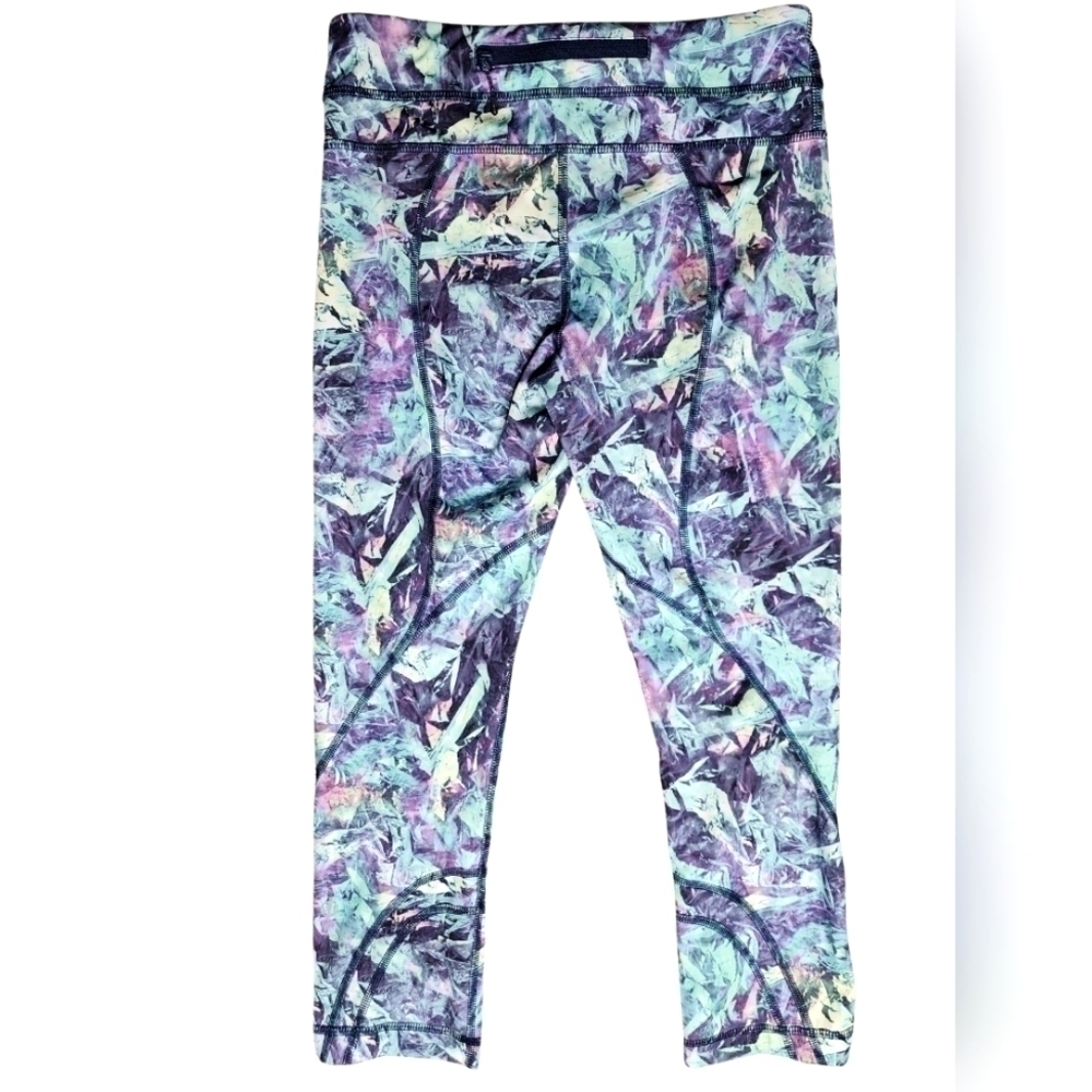 Lululemon Run: Inspire Crop II *All Full-On Luxtreme Iridescent Multi, Sz 4 - Picture 3 of 4